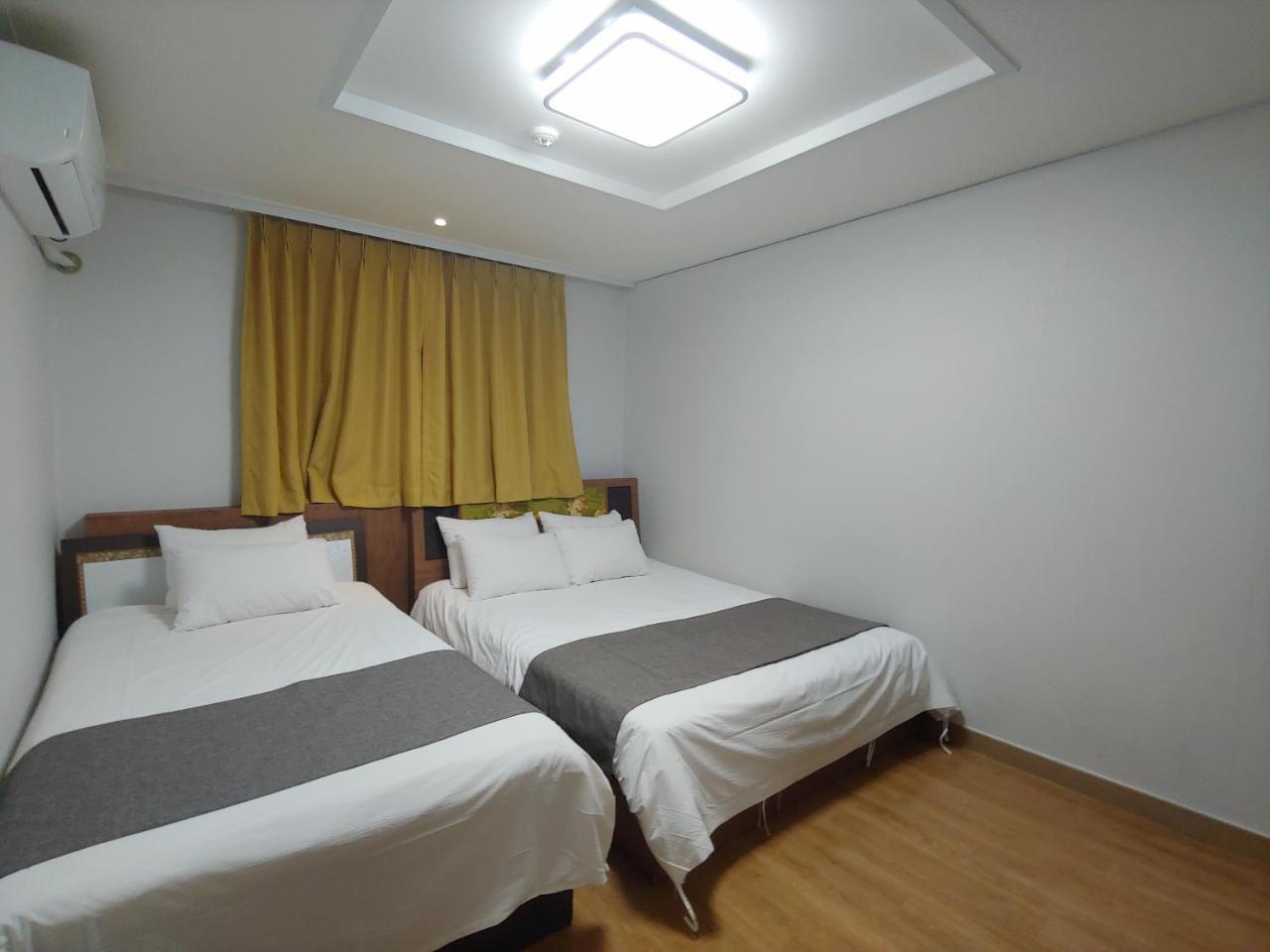 Gallery Hotel Bnb Чечжу Екстер'єр фото