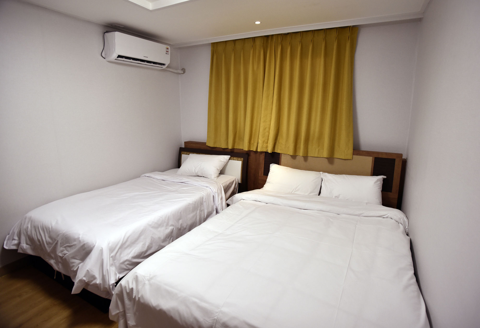 Gallery Hotel Bnb Чечжу Екстер'єр фото